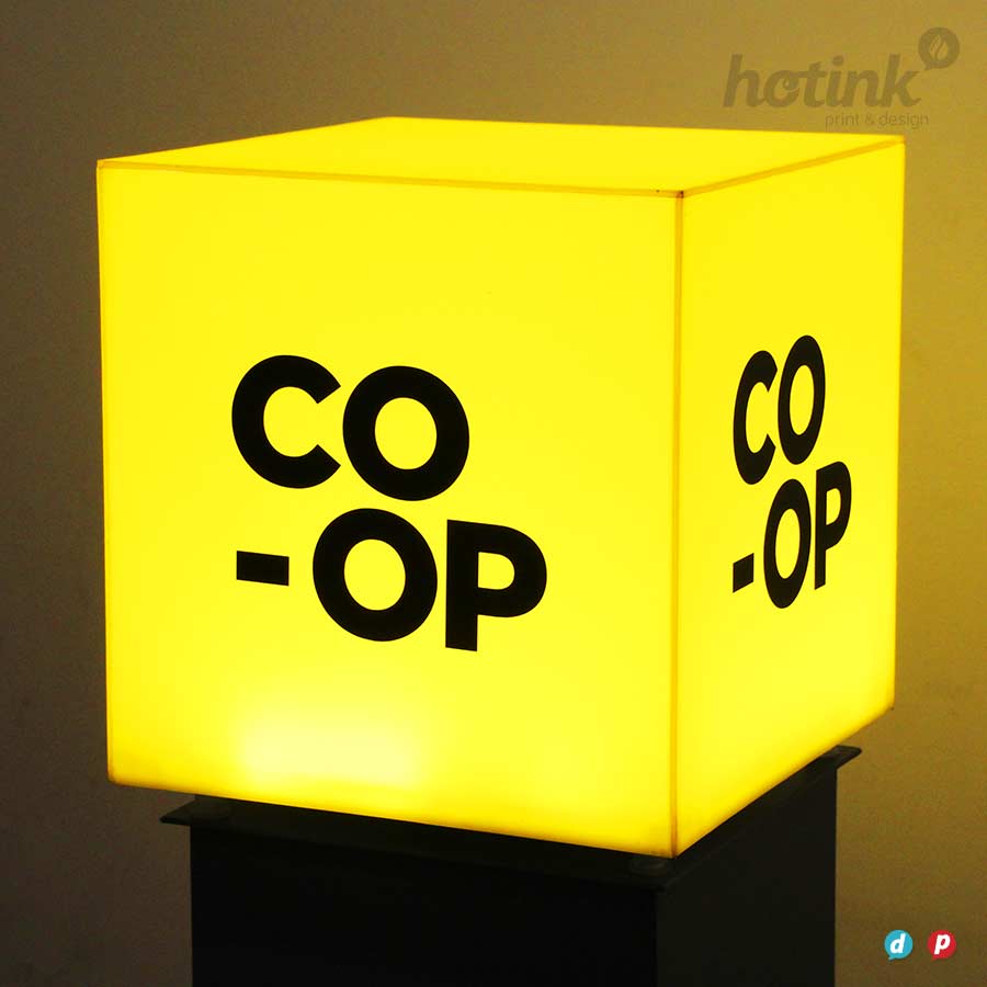square-perspex-lightbox